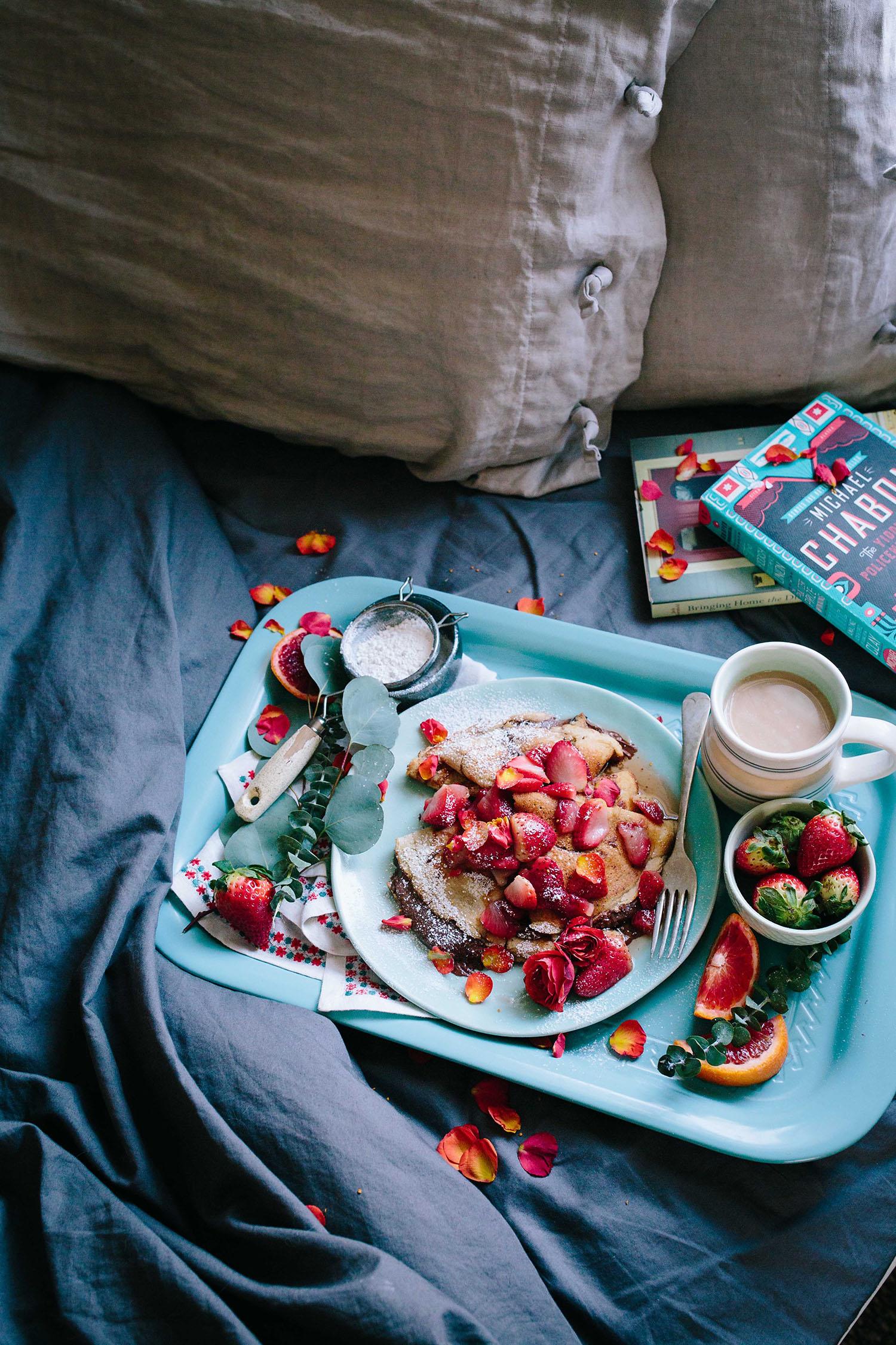 Pistachio and Rose Water Pavlova With Greek Yogurt, Honey and Figs